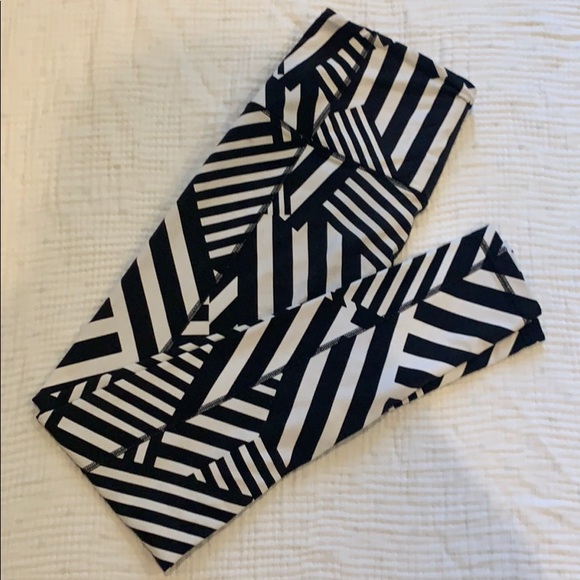 Victoria's Secret Pants - Knockout tight Victoria's Secret Pants - Knockout tight